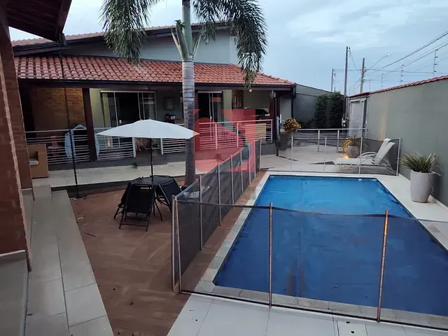 Casa 3 quartos e 2 banheiros, à venda, no bairro Jardim Terras de San José em Pirassununga