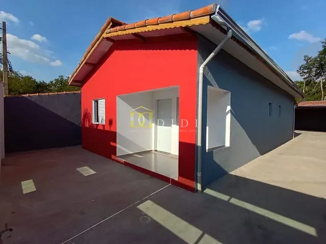 Casa 3 quartos e 2 banheiros, à venda, no bairro Jardim Borba Gato em Porto Feliz