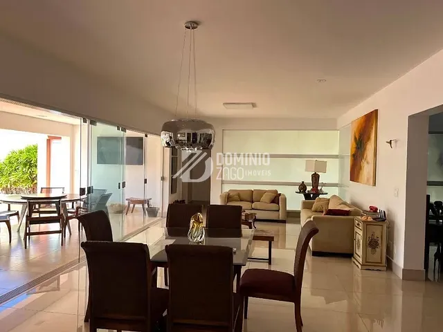 Casa com 598m² 4 quartos e 6 banheiros, à venda, no bairro Flamboyant Residencial Park em Uberaba