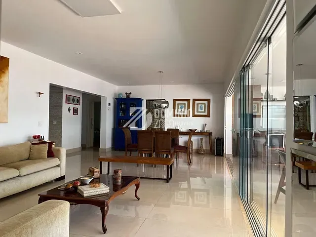 Casa com 598m² 4 quartos e 6 banheiros, à venda, no bairro Flamboyant Residencial Park em Uberaba