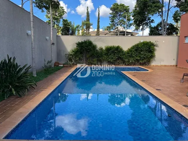 Casa com 598m² 4 quartos e 6 banheiros, à venda, no bairro Flamboyant Residencial Park em Uberaba