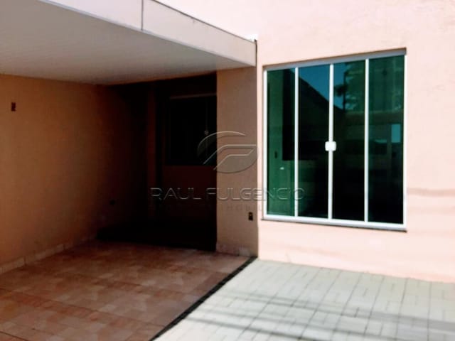 Casa com 125m² 3 quartos e 2 banheiros, à venda, no bairro Residencial José B Almeida em Londrina