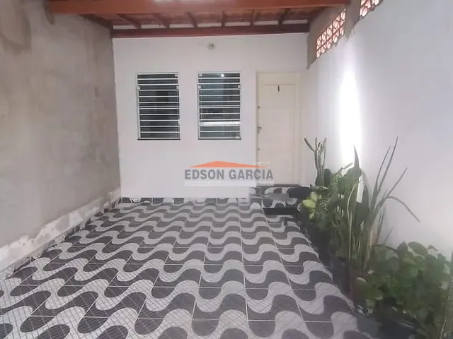 Casa 2 quartos e 1 banheiro, à venda, no bairro Jardim Eucalíptos em Sorocaba