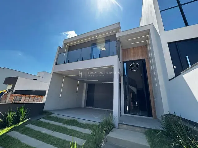Casa 3 quartos e 4 banheiros, à venda, no bairro Jardim Celeste em Jundiaí