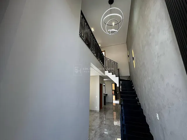 Casa 3 quartos e 4 banheiros, à venda, no bairro Jardim Celeste em Jundiaí