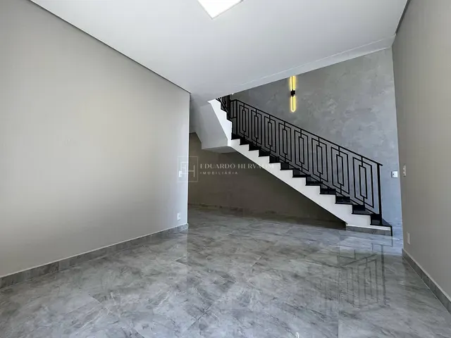 Casa 3 quartos e 4 banheiros, à venda, no bairro Jardim Celeste em Jundiaí