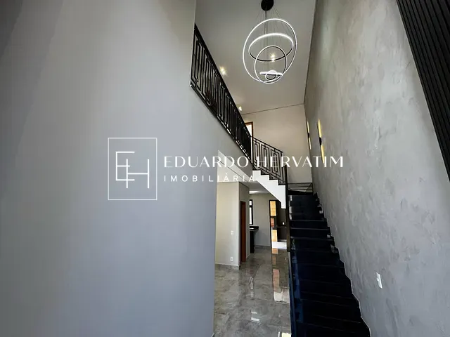 Casa 3 quartos e 4 banheiros, à venda, no bairro Jardim Celeste em Jundiaí