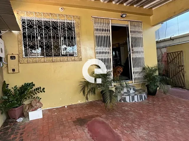 Casa 3 quartos e 2 banheiros, à venda, no bairro Caranazal em Santarém
