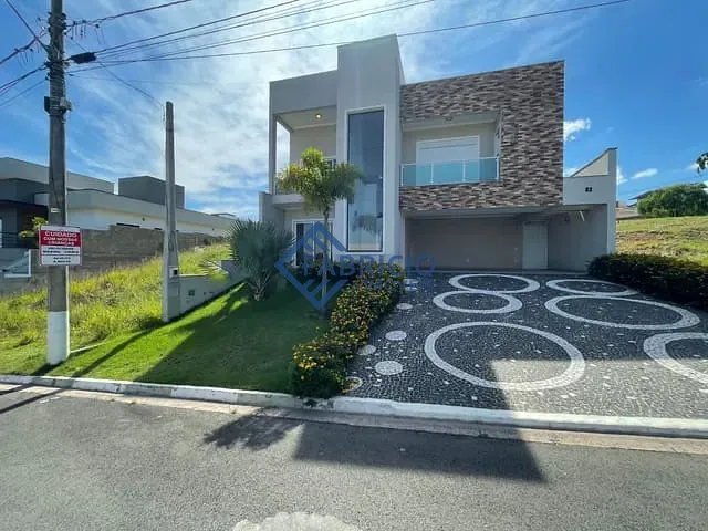 Casa com 375m² 3 quartos e 3 banheiros, à venda, no bairro Fazenda Santana em Valinhos