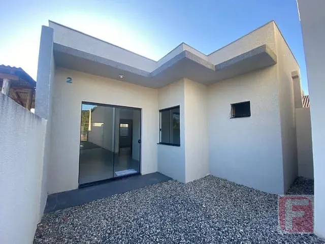 Casa 2 quartos e 2 banheiros, à venda, no bairro São José em Itapoá