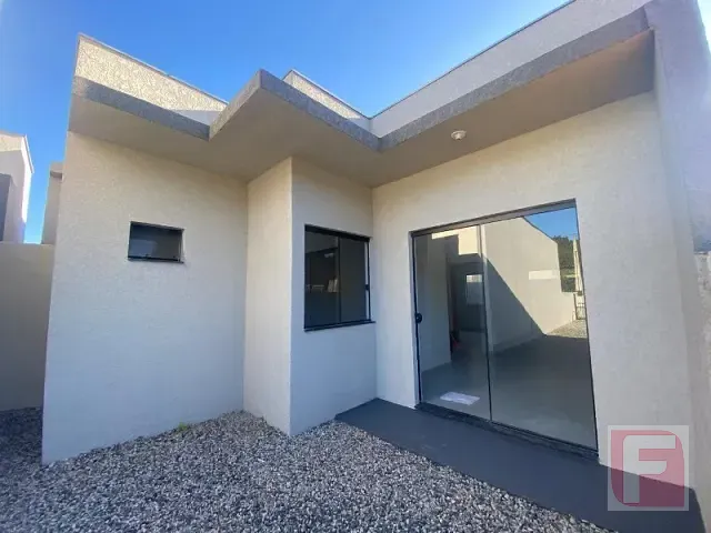 Casa 2 quartos e 2 banheiros, à venda, no bairro São José em Itapoá