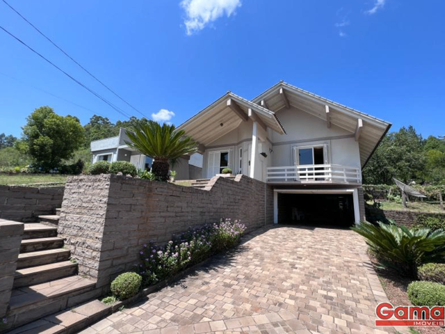 Casa com 245m² 3 quartos e 3 banheiros, à venda, no bairro Coroados em Nova Prata