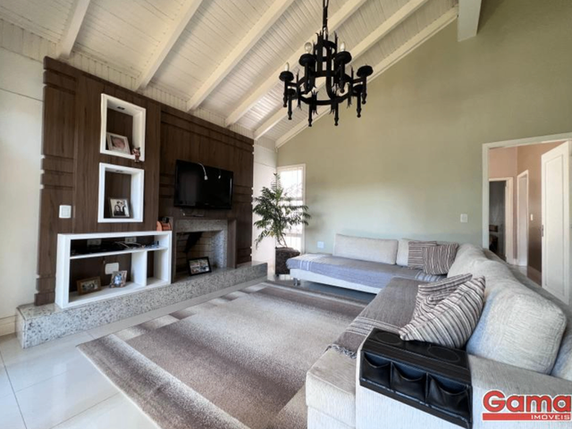 Casa com 245m² 3 quartos e 3 banheiros, à venda, no bairro Coroados em Nova Prata