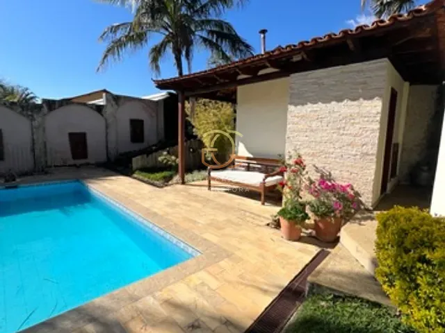 Casa com 860m² 3 quartos e 5 banheiros, à venda, no bairro Monte Belo em Valença