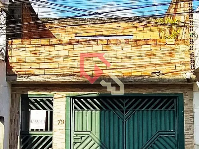 Casa 2 quartos e 1 banheiro, para alugar, no bairro Vila Feital em Mauá