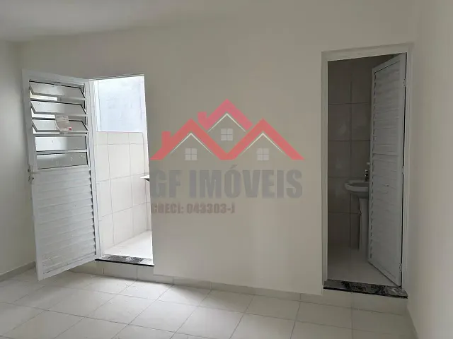 Casa 1 quarto e 1 banheiro, para alugar, no bairro Pq. Esmeralda em São Paulo
