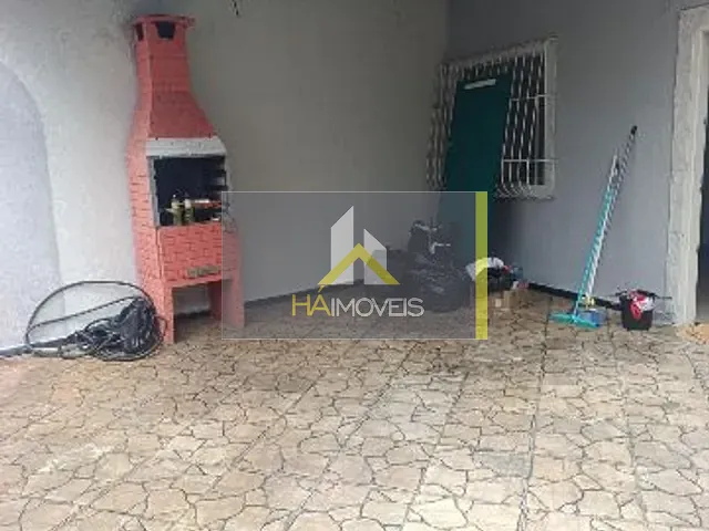 Casa com 75m² 2 quartos e 1 banheiro, para alugar, no bairro Castelo em Belo Horizonte