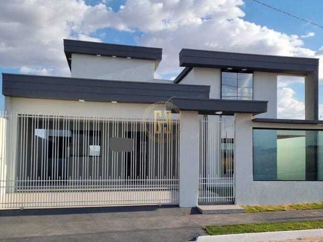 Casa com 292m² 3 quartos e 2 banheiros, à venda, no bairro Montserrat em Nova Mutum