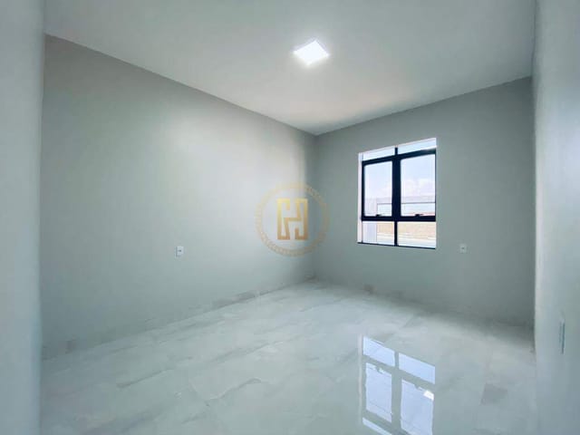 Casa com 292m² 3 quartos e 2 banheiros, à venda, no bairro Montserrat em Nova Mutum