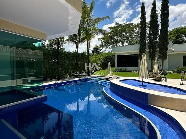 Casa com 3000m² 5 quartos e 8 banheiros, à venda, no bairro Residencial Aldeia do Vale em Goiânia