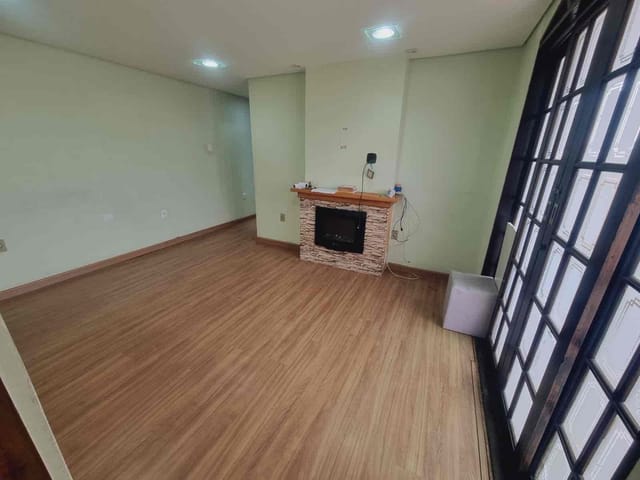 Casa com 90m² 1 quarto e 2 banheiros, para alugar, no bairro Jardim Roberto em Osasco