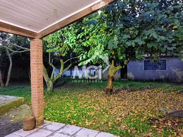 Casa com 1000m² 4 quartos e 3 banheiros, à venda, no bairro Recanto de Portugal em Pelotas