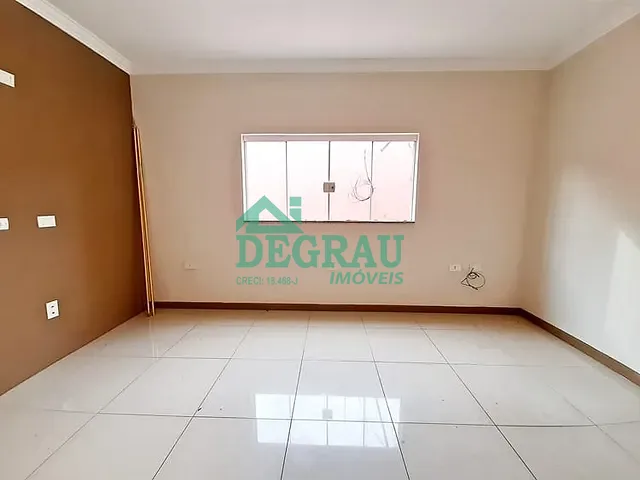 Casa com 209m² 3 quartos e 2 banheiros, à venda, no bairro Centro em Itapeva
