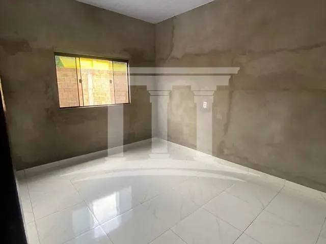 Casa com 300m² 3 quartos e 1 banheiro, à venda, no bairro Distrito Industrial em Sinop