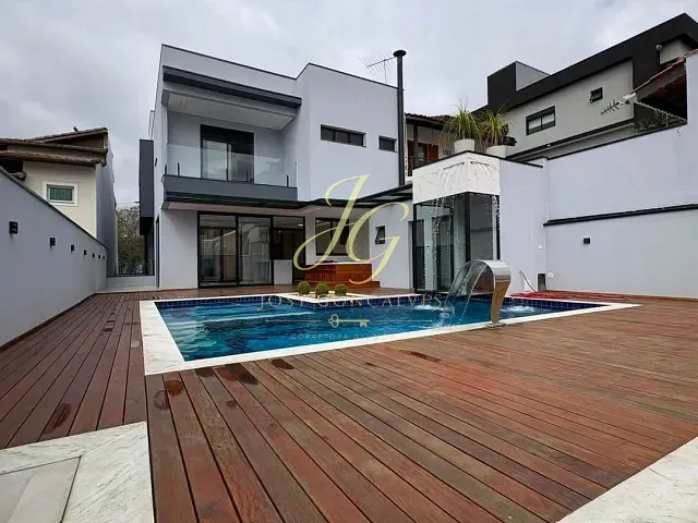 Casa 3 quartos e 5 banheiros, à venda, no bairro Cidade Parquelandia em Mogi das Cruzes