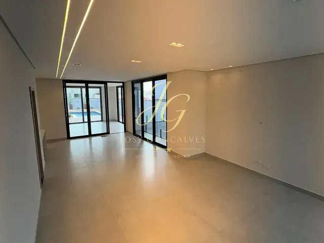 Casa 3 quartos e 5 banheiros, à venda, no bairro Cidade Parquelandia em Mogi das Cruzes