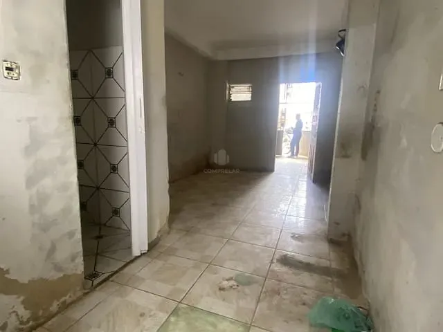Casa 1 quarto e 1 banheiro, para alugar, no bairro Damas em Fortaleza