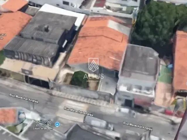 Casa à venda, no bairro Pituba em Salvador