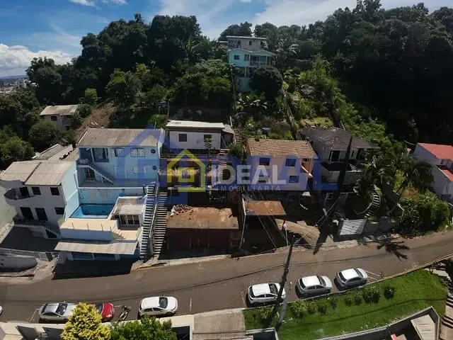 Casa 2 quartos e 1 banheiro, à venda, no bairro Centro em Concórdia