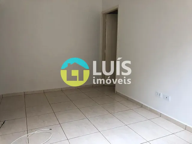 Casa 1 quarto e 1 banheiro, para alugar, no bairro Pássaro da Ilha em Guaranésia