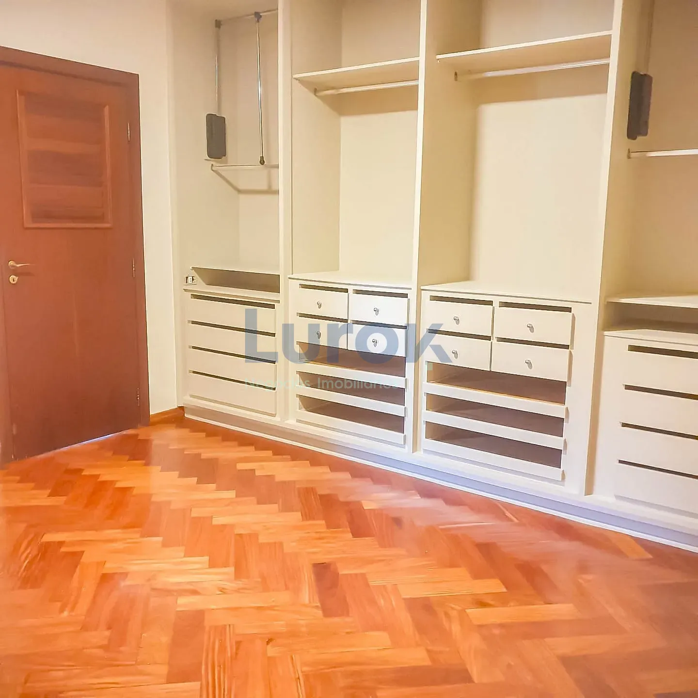 Casa, 3 quartos, 550 m² - Foto 13