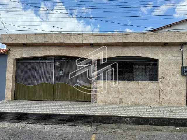 Casa 3 quartos e 2 banheiros, à venda, no bairro Cidade Nova em Ananindeua
