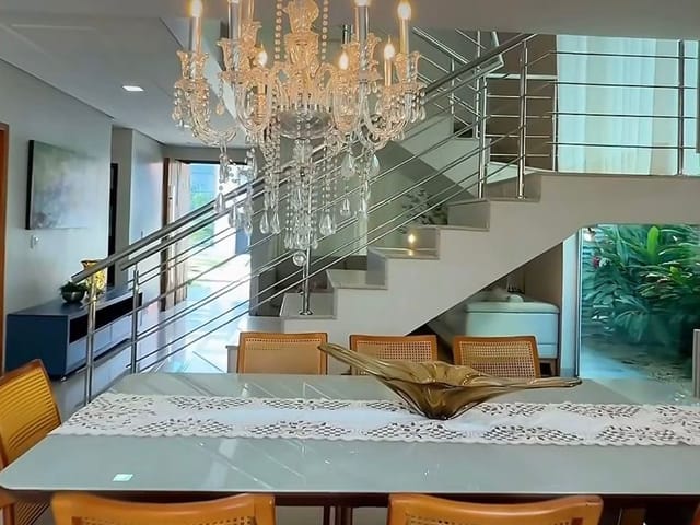 Casa 4 quartos e 5 banheiros, para alugar, no bairro Jardins Valência em Goiânia