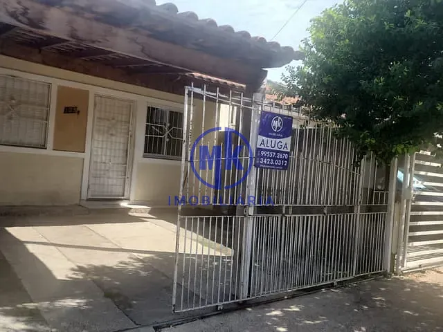 Casa 2 quartos e 1 banheiro, à venda, no bairro Chácara das Rosas em Cachoeirinha