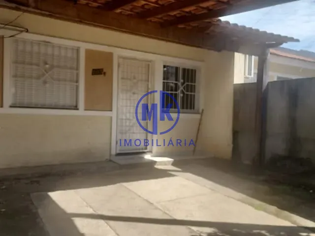 Casa 2 quartos e 1 banheiro, à venda, no bairro Chácara das Rosas em Cachoeirinha