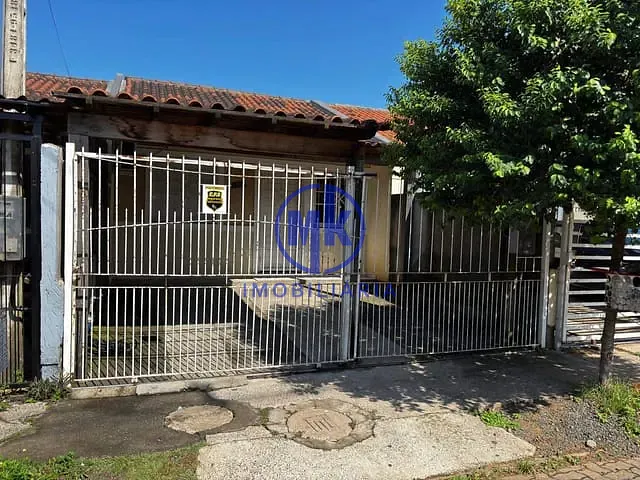 Casa 2 quartos e 1 banheiro, à venda, no bairro Chácara das Rosas em Cachoeirinha