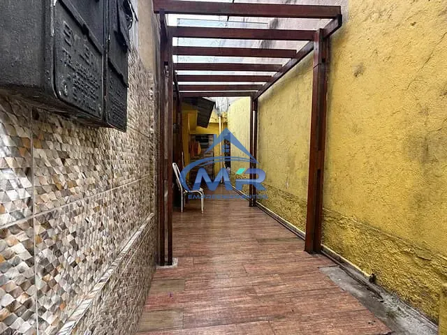 Casa 1 quarto e 2 banheiros, à venda, no bairro Vila Domitila em São Paulo