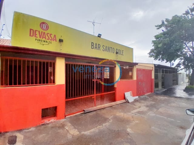 Casa à venda, no bairro Cinco Conjuntos em Londrina