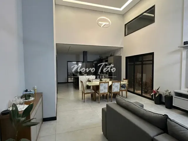 Casa 3 quartos e 3 banheiros, à venda, no bairro Residencial Colinas em Caçapava