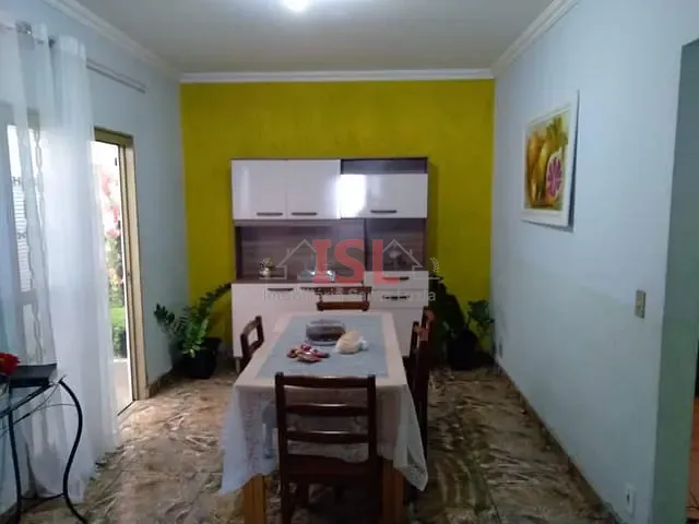 Casa com 349m² 3 quartos e 3 banheiros, à venda, no bairro Vila Aeroporto I em Campinas