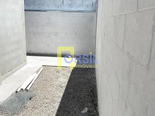 Casa com 70m² 2 quartos e 2 banheiros, à venda, no bairro Vila São Paulo em Mogi das Cruzes