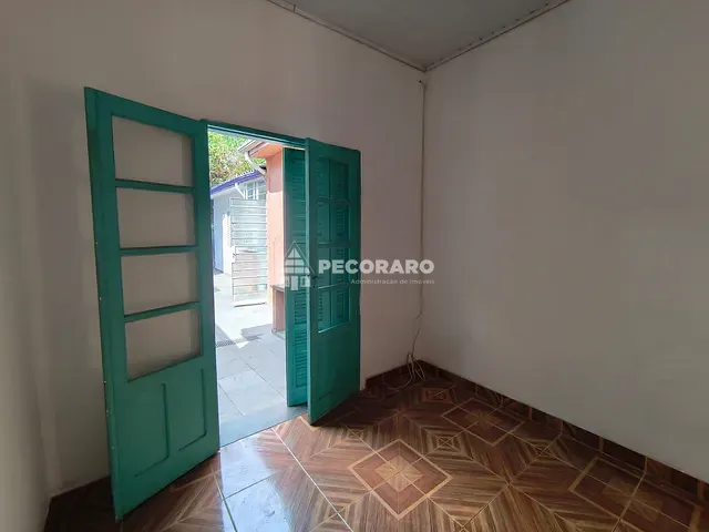 Casa com 263m² 3 quartos e 1 banheiro, para alugar, no bairro Pinheiros em São Paulo