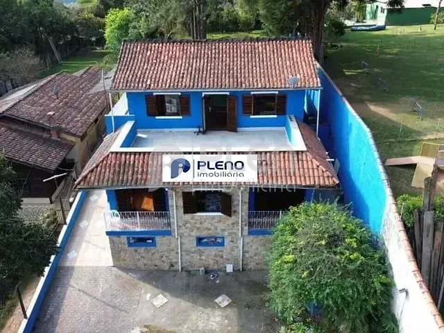 Casa com 1054m² 4 quartos e 4 banheiros, à venda, no bairro Roseira em Mairiporã