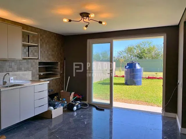 Casa com 429m² 3 quartos e 4 banheiros, à venda, no bairro São Gonçalo em Pelotas