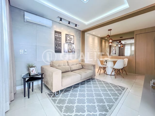 Casa com 100m² 4 quartos e 3 banheiros, à venda, no bairro Parque Dois Irmãos em Fortaleza