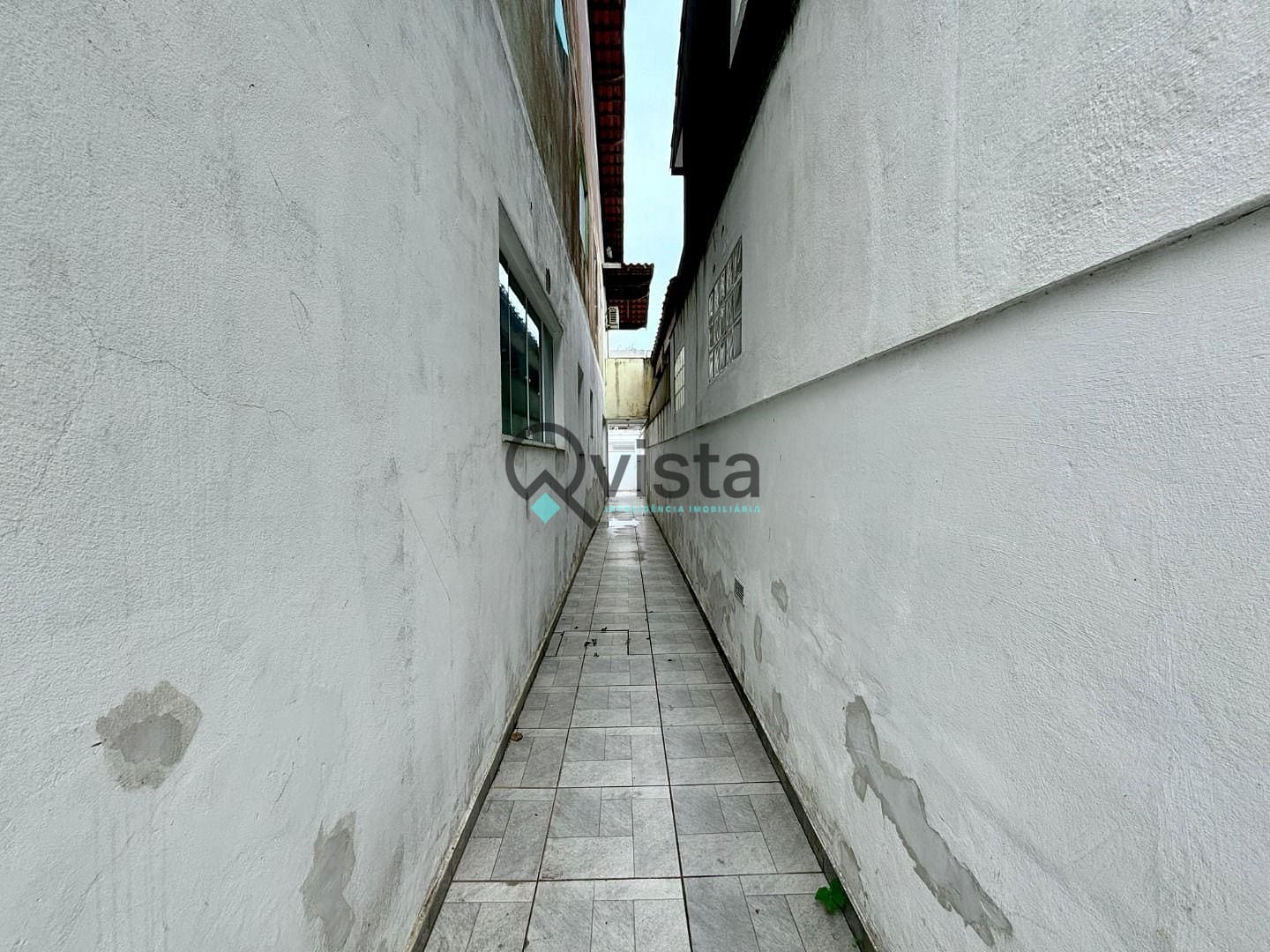 Casa à venda com 3 quartos, 120m² - Foto 18